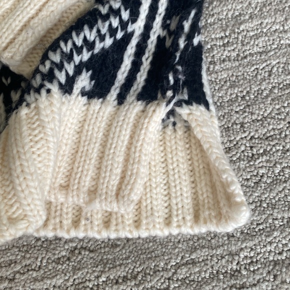 Free People Sweater - Picture 4 of 7